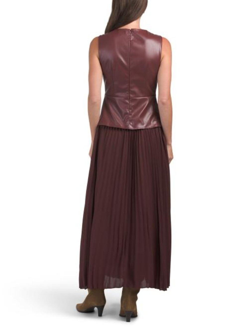 MOON RIVER Pleated Mix Maxi Dress - Picture 2 of 2